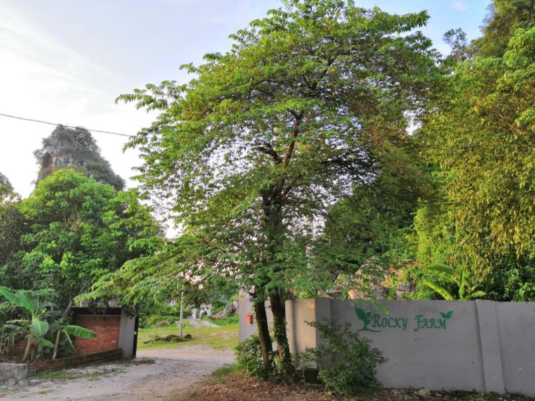 Hotel Rocky Farm Ipoh Exterior foto